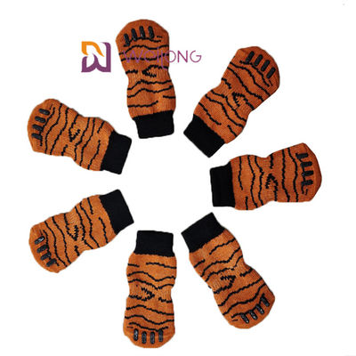 Cotton Spandex Non Slip Dog Socks Imitasi Garis Harimau untuk cakar anjing