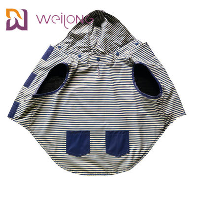 True Pocket Velcro Pembukaan Medium Dog Raincoat Disesuaikan Dua Sisi