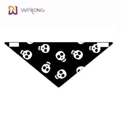 BSCI Halloween Dog Bandana Syal Oto Segitiga Lembut Modis dengan Pola Tengkorak